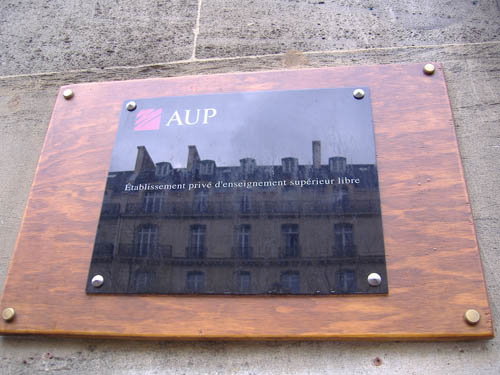 American University of Paris logo